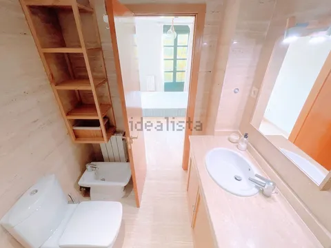 Wohnung 77 m² in Madrid