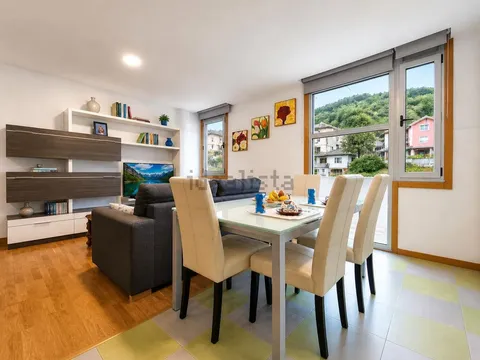 Apartamento 75 m² em Cangas de Morrazo