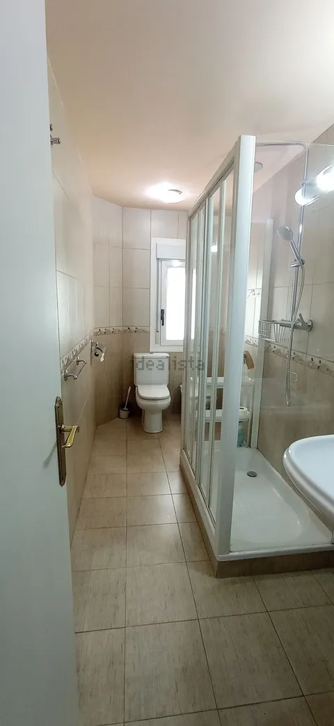 Stanza in affitto, Huesca/Uesca
