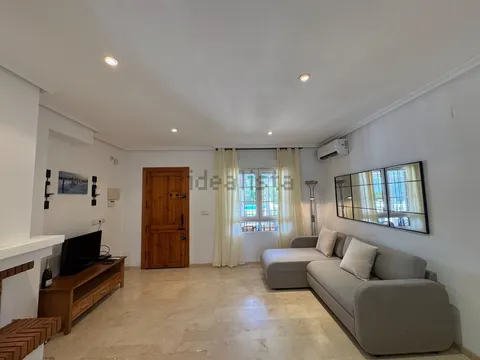 Casa de 120 m² a Oriola