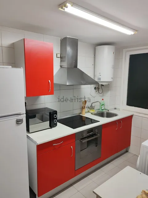 Habitación en alquiler, Zaragoza (4/8)