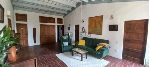 Room for rent, Teià