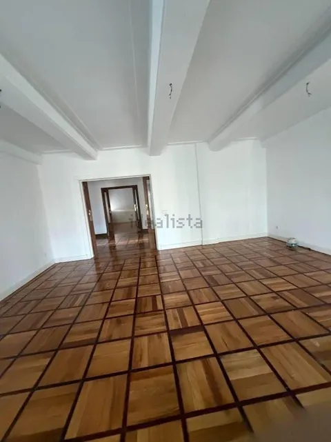 Pis de 278 m² a Lleó