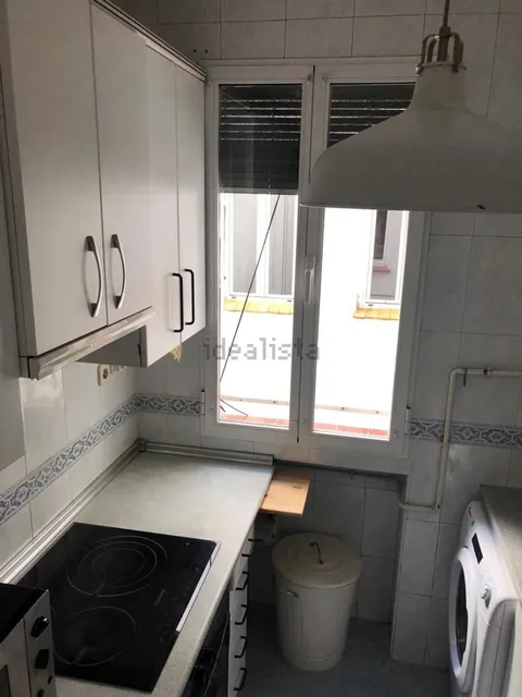 Кімната в оренду, Madrid