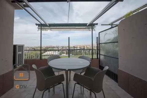 Pis de 111 m² a Granada