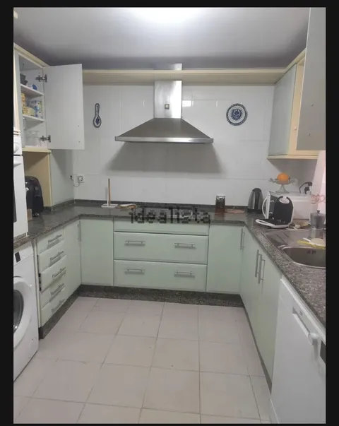 Quarto para alugar, Puerto Real (3/9)