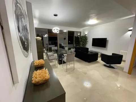 Pis de 131 m² a València