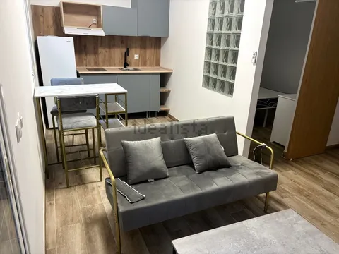 Pis de 60 m² a Bormujos (2/17)