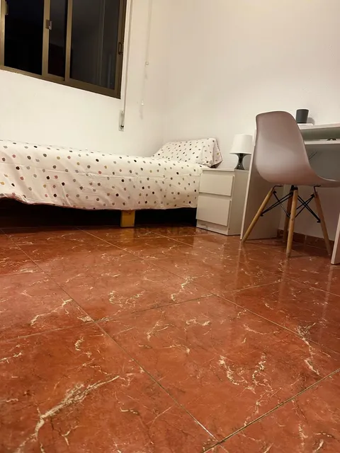 Room for rent, Almeria