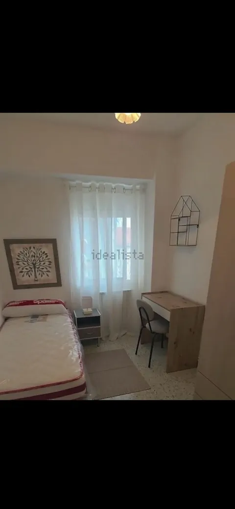 Кімната в оренду, Madrid