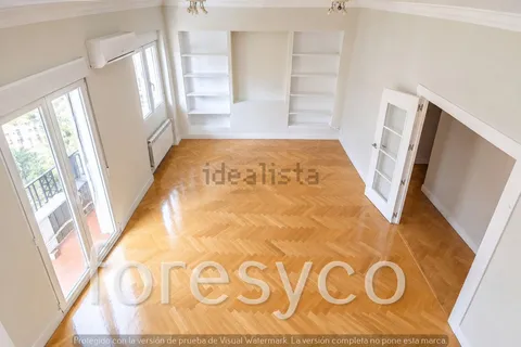 Appartamento 143 m² a Madrid