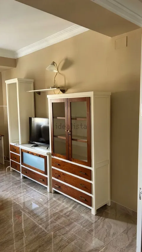 Habitació de lloguer, Sevilla (4/10)