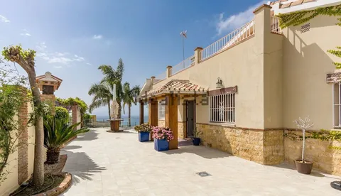 Casa de 320 m² a Rincón de la Victoria