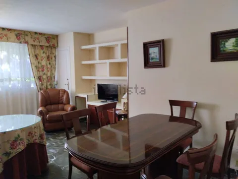Apartamento 110 m² em Granada