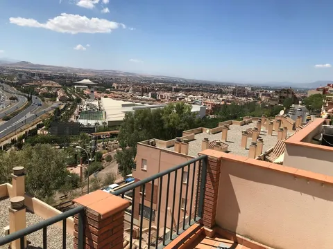 Appartement 84 m² à Grenade
