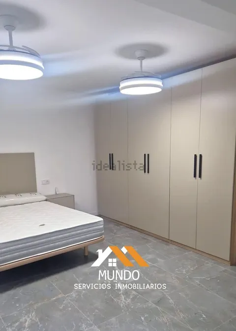 Pis de 77 m² a València
