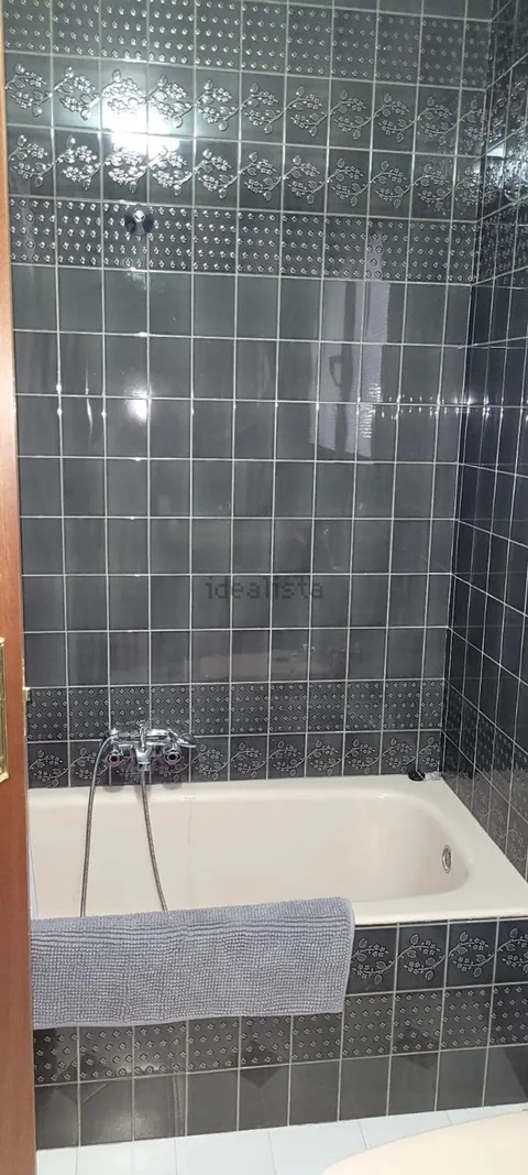 Pis de 200 m² a Loja