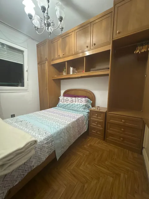 Quarto para alugar, Mieres (2/7)