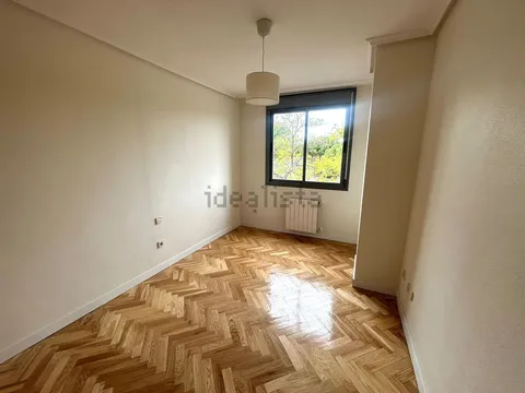Appartamento 142 m² a Madrid