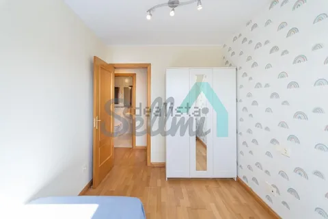 Pis de 69 m² a Oviedo