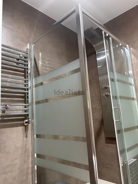 Wohnung 92 m² in Madrid