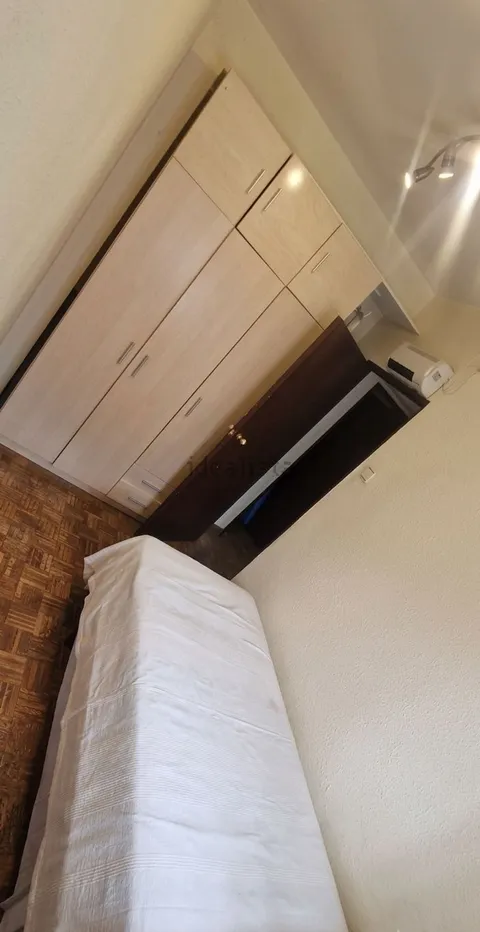 Zimmer zur Miete, Madrid (2/4)