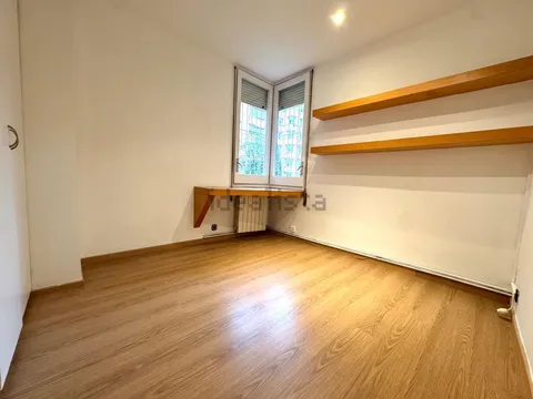 Квартира 121 м² в Барселоне