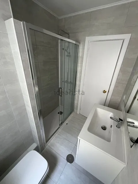 Room for rent, A Coruña (4/10)