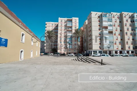 Room for rent, Cádiz