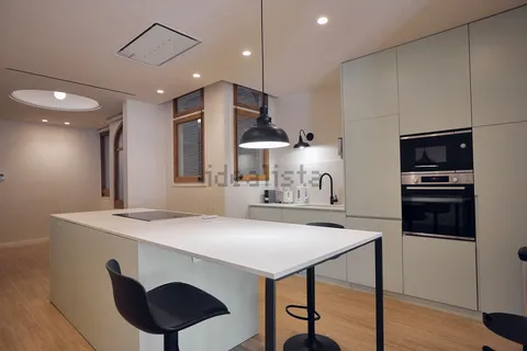 Wohnung 153 m² in Barcelona (3/14)
