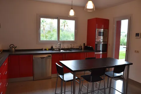 Maison 450 m² à San Roque
