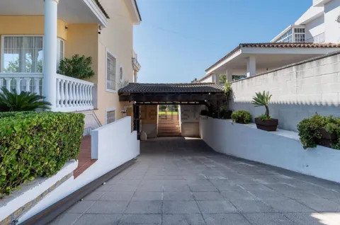 Haus 400 m² in Valencina de la Concepción