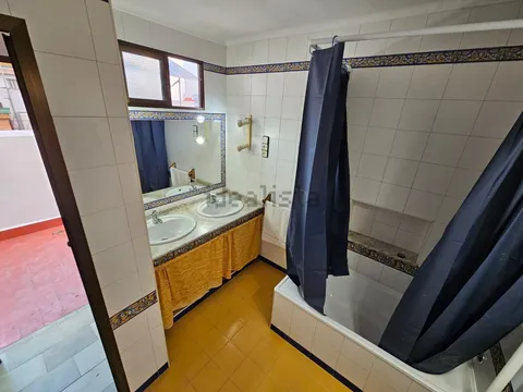 Habitació de lloguer, Dos Hermanas