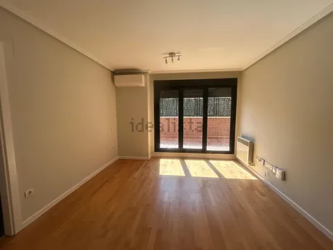 Pis de 75 m² a Arroyo de la Encomienda (3/12)