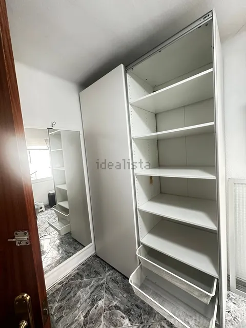 Habitació de lloguer, Barcelona (3/7)