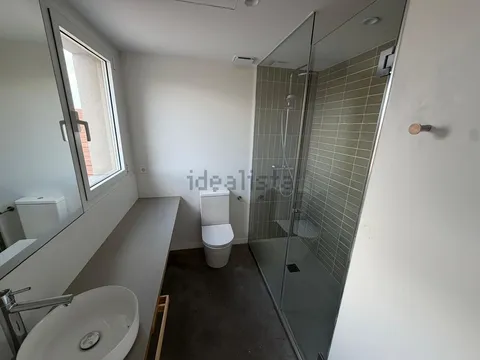 Wohnung 90 m² in Sabadell