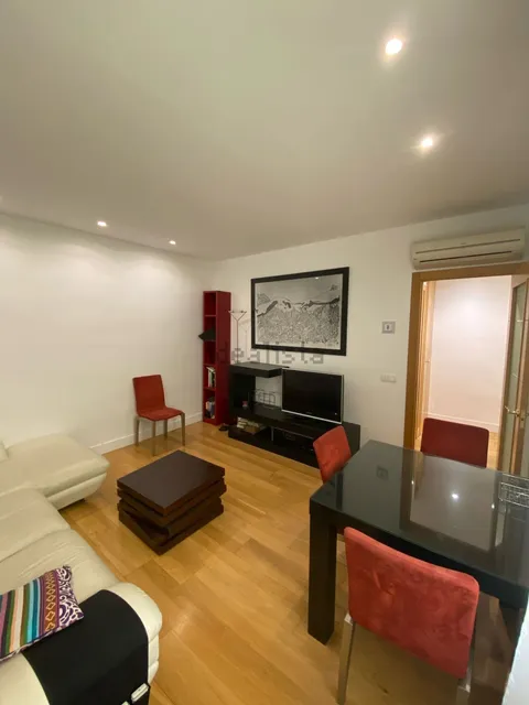 Wohnung 80 m² in Madrid