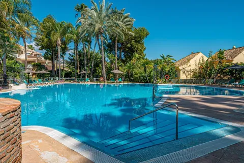 Flat 282 m² in Marbella (3/28)