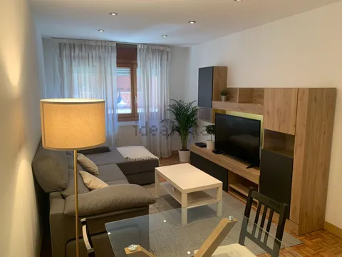 Pis de 80 m² a Gijón (4/11)