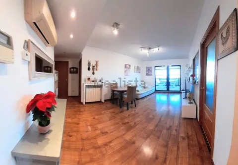 Pis de 85 m² a València