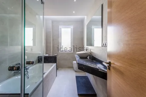 Appartement 162 m² à Madrid