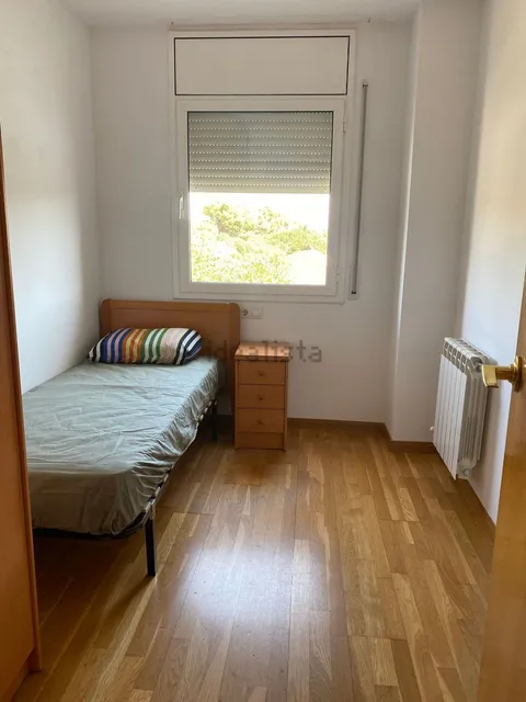 Кімната в оренду, Castelldefels