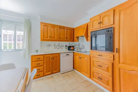 Casa de 140 m² a Tavernes de la Valldigna