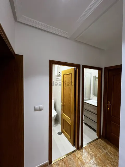 Кімната в оренду, Madrid