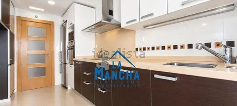 Piso de 85 m² en Albacete