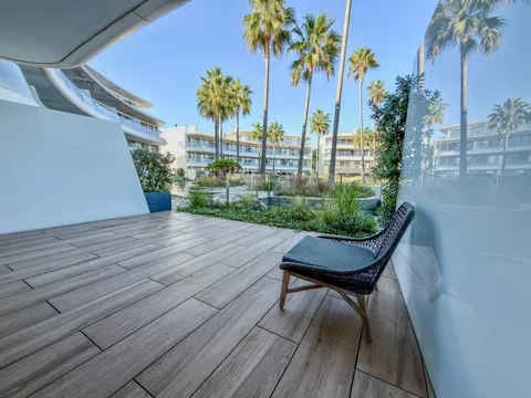 Appartamento 412 m² a Estepona