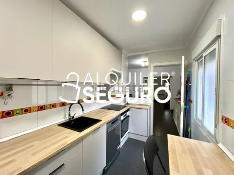Wohnung 80 m² in Madrid