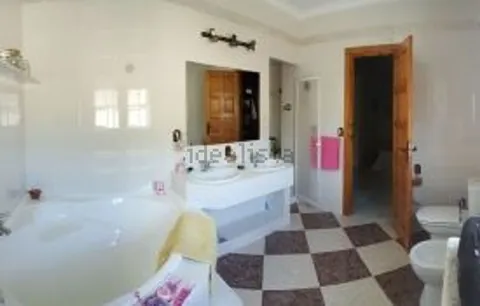 Casa de 150 m² a Alfarnate