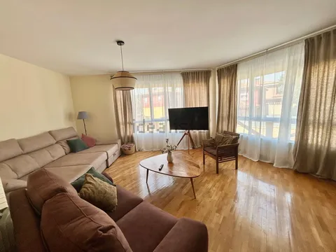 Casa de 140 m² a Saldaña de Burgos (2/10)
