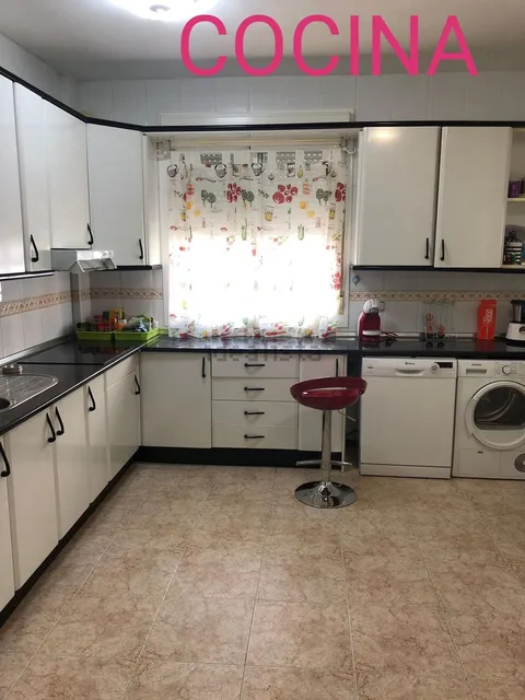 Casa de 300 m² a Badajoz